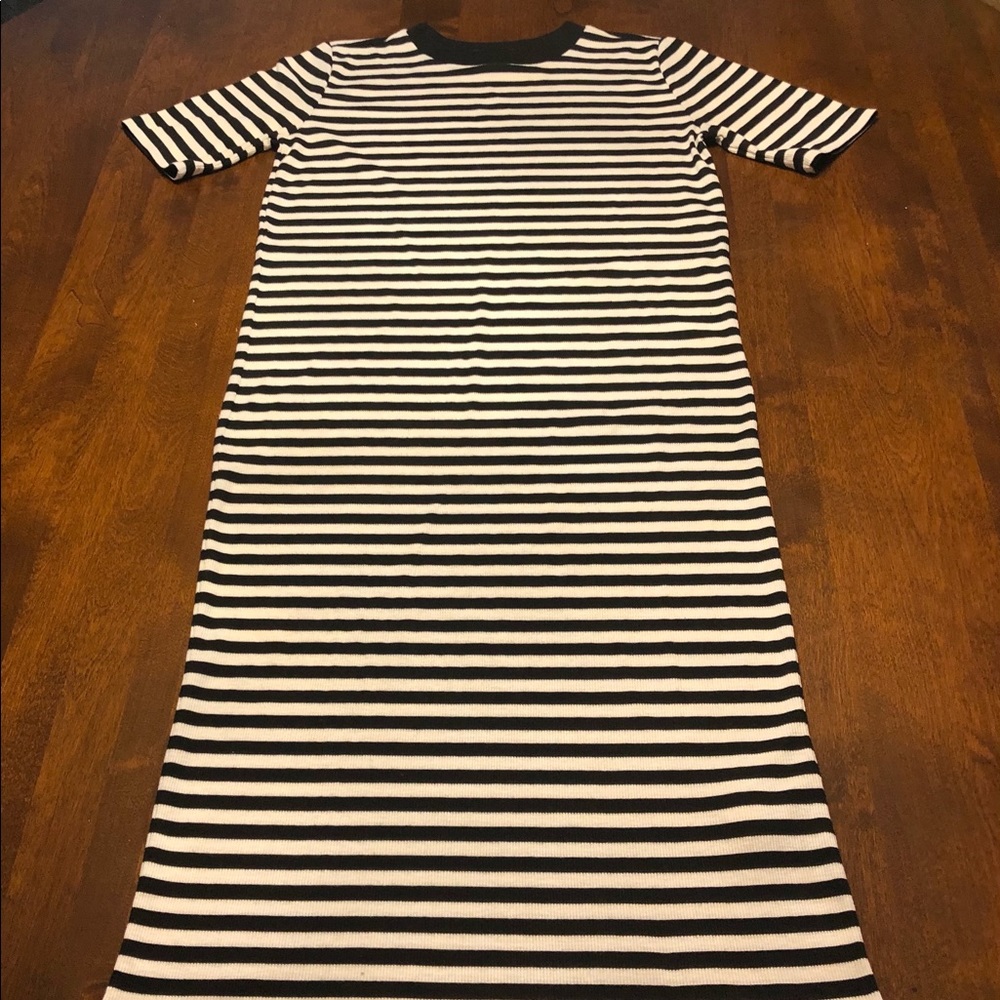 Gap Black White Striped Ribbed Bodycon Maxi Dress